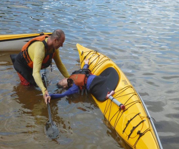 Curso de Rolamento - Caiaque Oceânico
