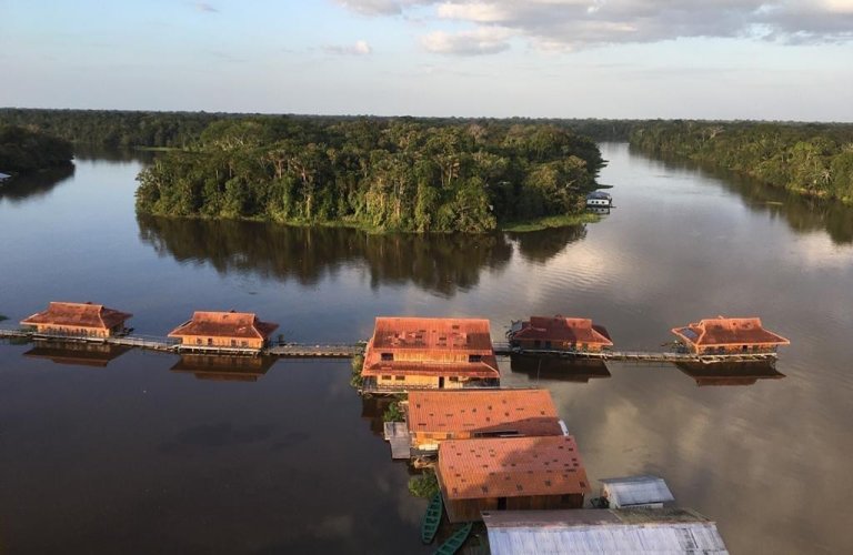 Pacote de Viagem para Amazônia na Reserva Mamirauá Pousada Uacari